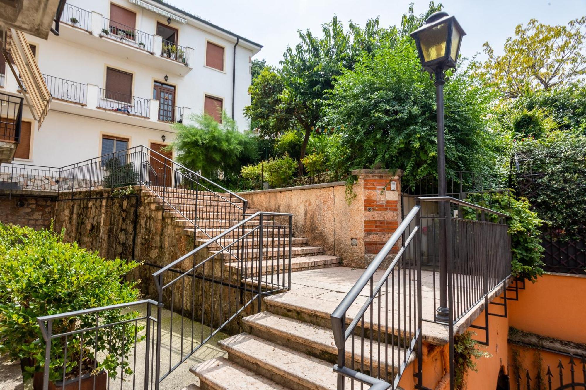 Teatro Romano Garden Apartment Verona Exterior photo